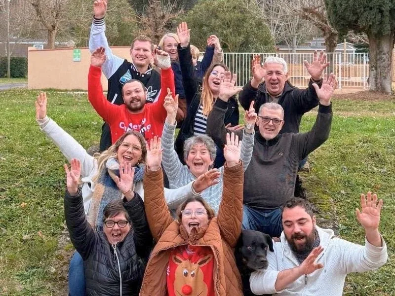 L'équipe du Aloha camping club à amelie les bains